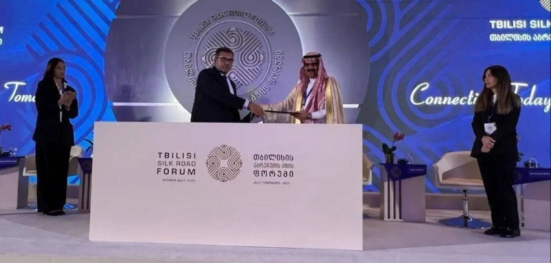 بعد التوقيع