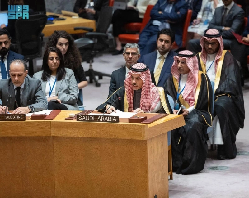فيصل بن فرحان في اجتماع الجامعة العربية الأخير (مكة)