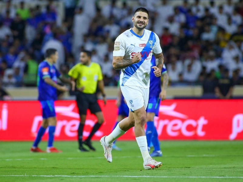 ميتروفيتش بعد تسجيله هدفا في الفتح
