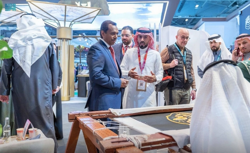 عرض المقتنيات بسوق السفر العالمي (مكة)