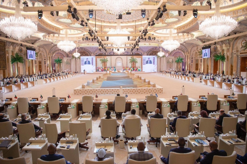 الأمير محمد بن سلمان متحدثا خلال القمة العربية الإسلامية (واس)