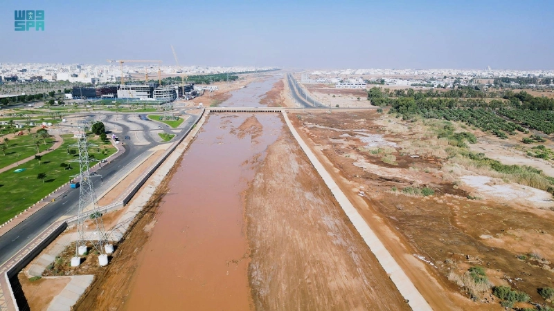 إحدى قنوات التصريف (مكة)