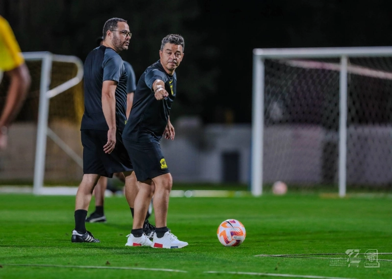 مارسيلو في تدريبات الاتحاد