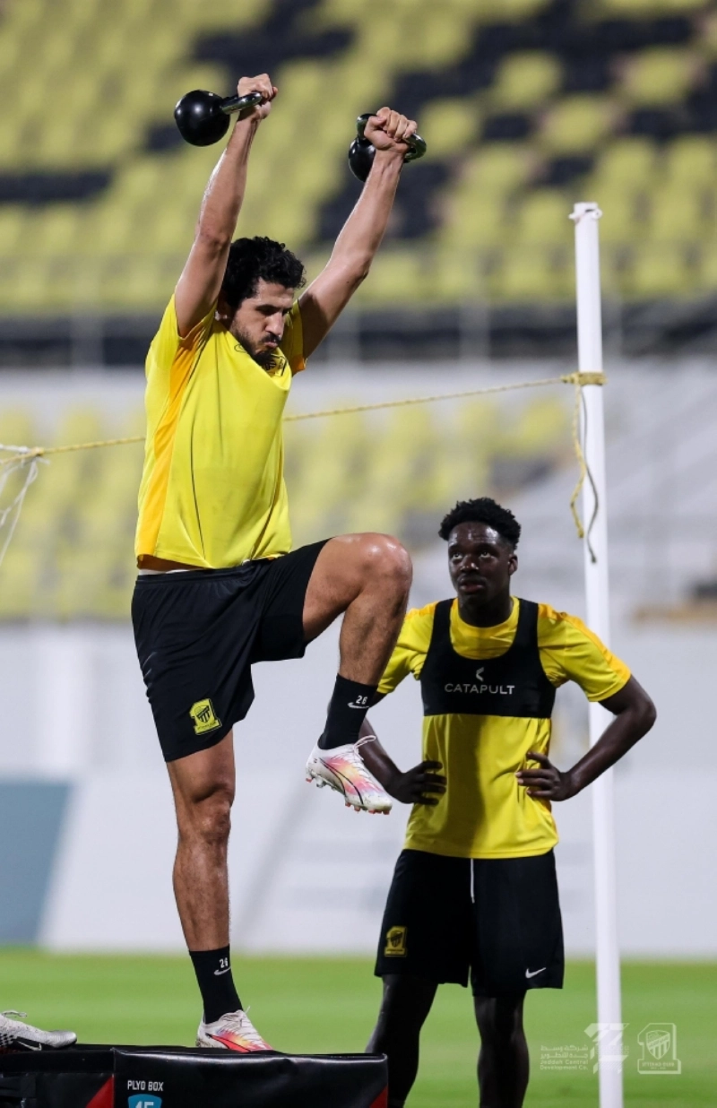 احمد حجازي في تدريبات الاتحاد