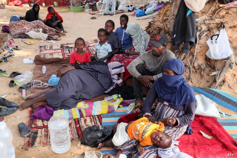 اسرة تعاني بسبب حرب السودان (مكة)