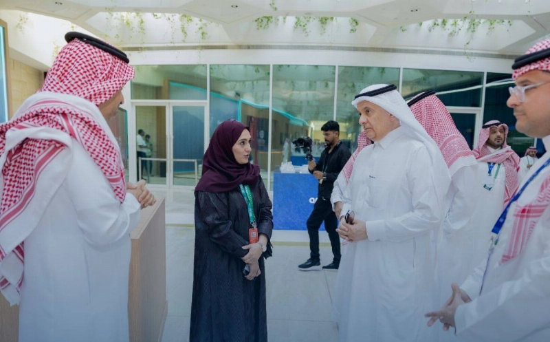من جولة الفضلي بالمعرض