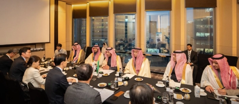 من الاجتماع