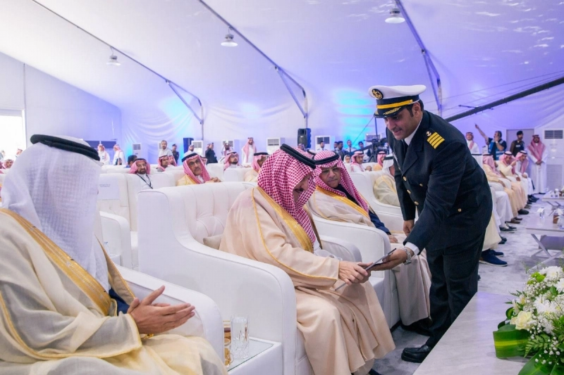 أمير الشرقية خلال التدشين