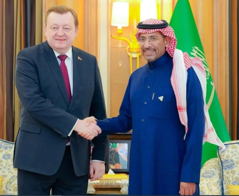 الخريف مع الوزير البيلاروسي
