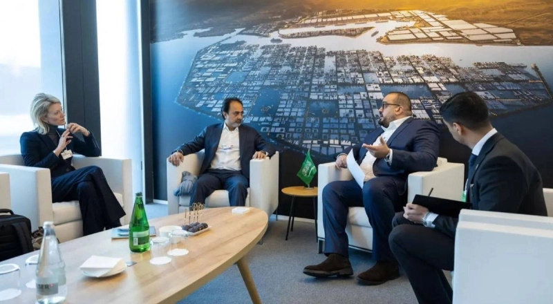 من المناقشات