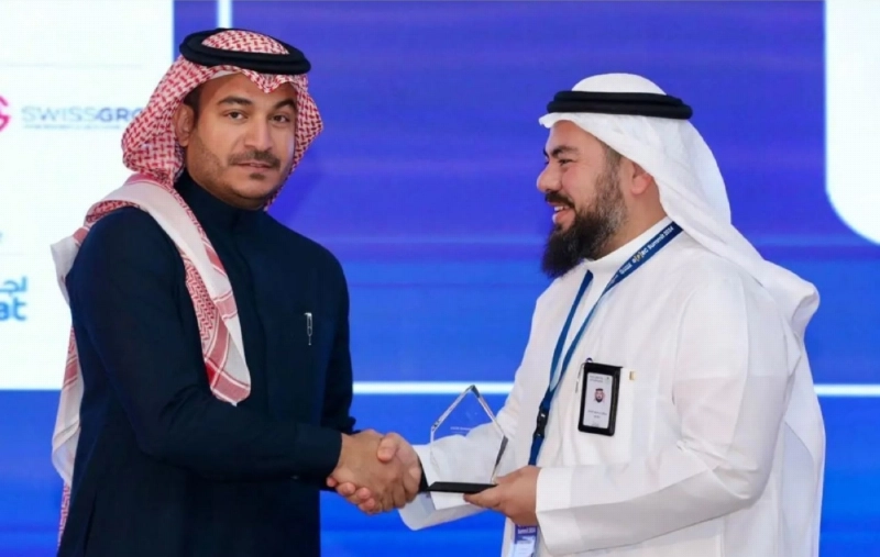 على هامش القمة