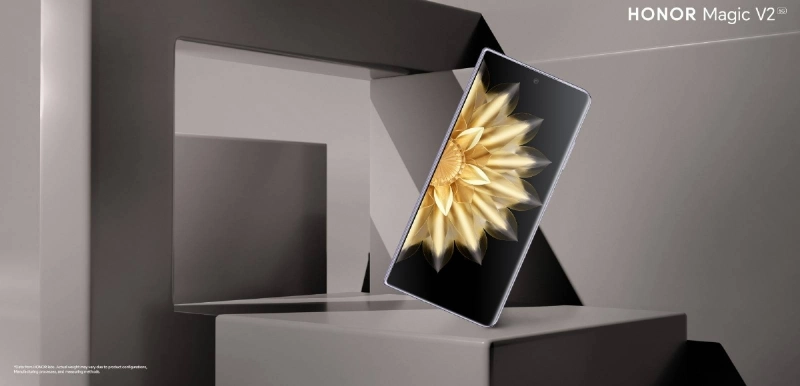 HONOR Magic V2