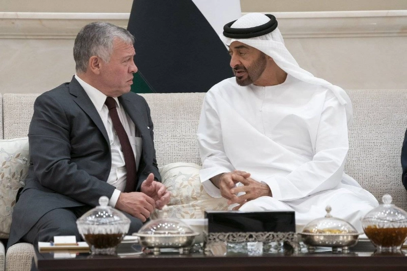 رئيس الإمارات وعاهل الأردن (مكة)