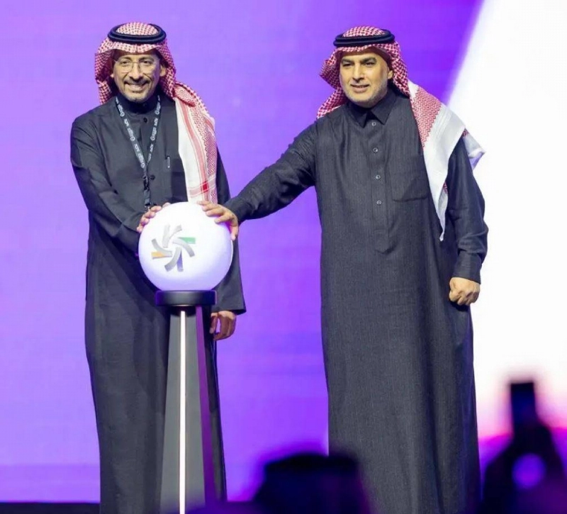 الخريف والغامدي خلال إطلاق مركز التميز