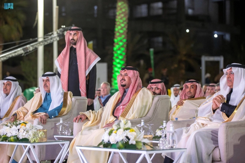 محمد بن عبدالرحمن خلال افتتاح المؤتمر (مكة)