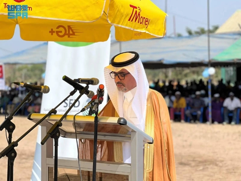 الشمري خلال التدشين