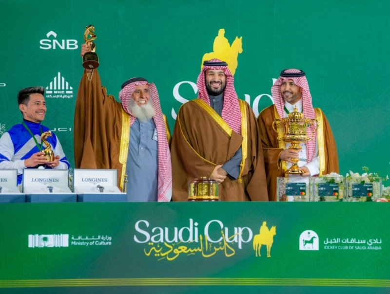الأمير محمد بن سلمان يتوج شرف الحريري
