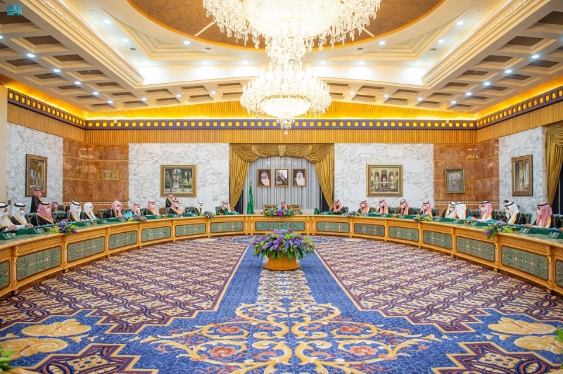 خادم الحرمين لدى ترؤسه جلسة مجلس الوزراء (واس)