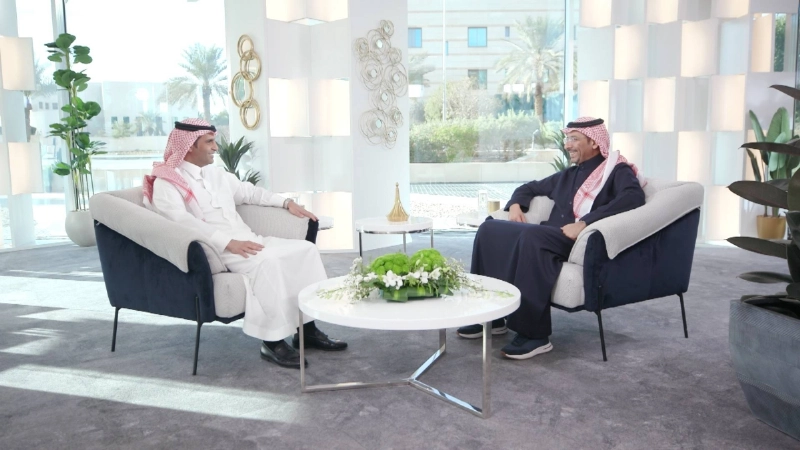 الوزير بندر الخريف