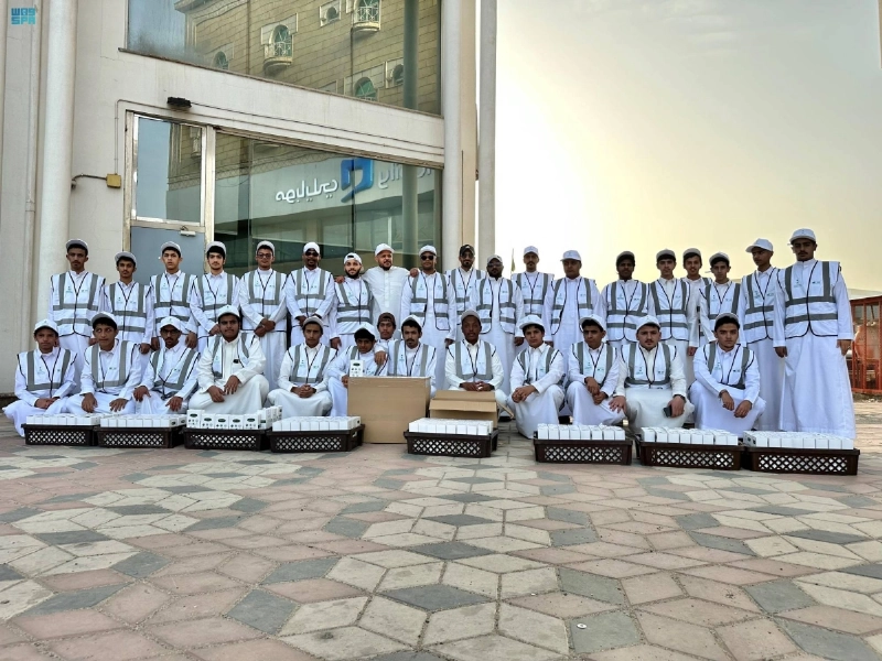 متطوعو الجمعية الخيرية بنجران (مكة)