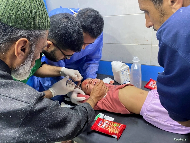طفلة فلسطينية تخضع لجراحة بمستشفى الشفاء (مكة)