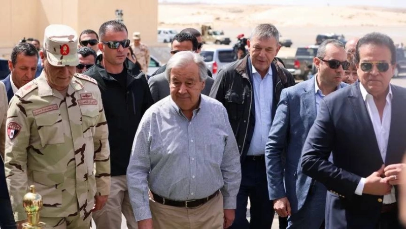 أنطونيو غوتيريس لدى زيارته العريش (مكة)
