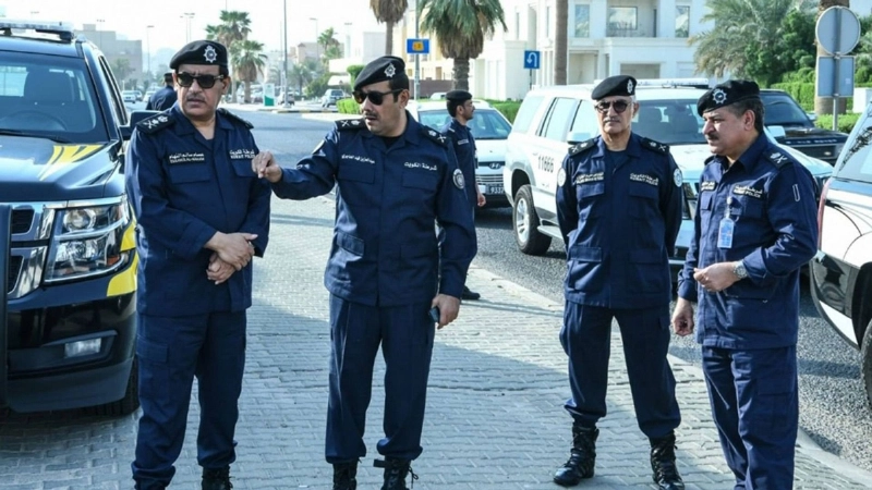 عناصر من الشرطة الكويتية (مكة)