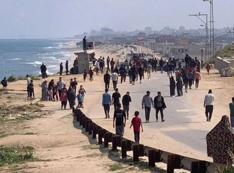 غزاويون عائدون إلى منازلهم (مكة)
