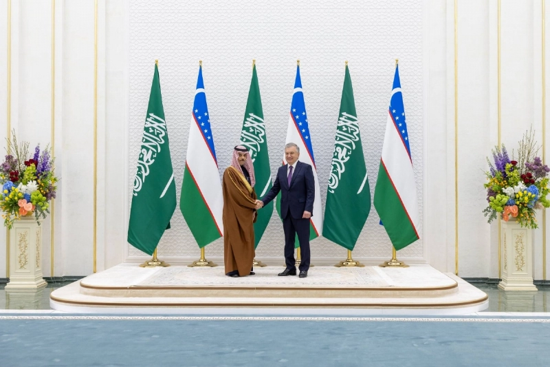 الرئيس شوكت ميرضيائيف رئيس أوزبكستان يرحب بوزير الخارجية (واس)