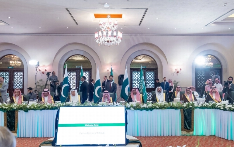 من اجتماع تيسير الاستثمار