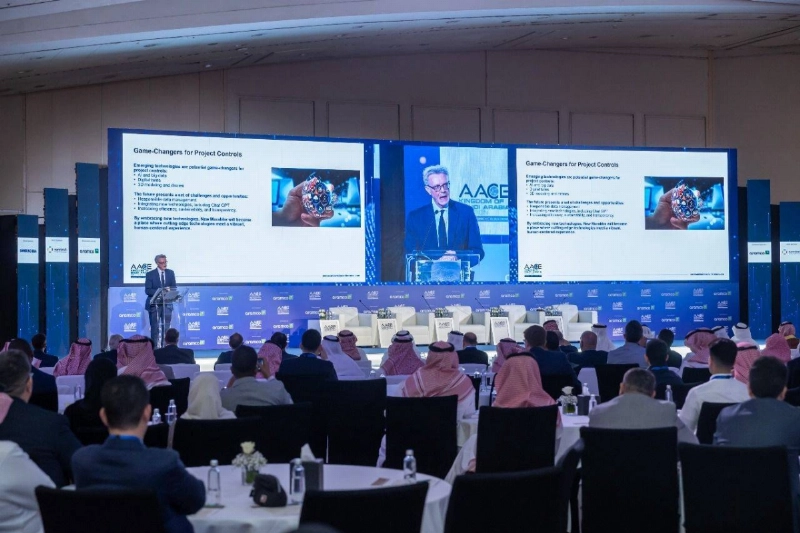 من المؤتمر