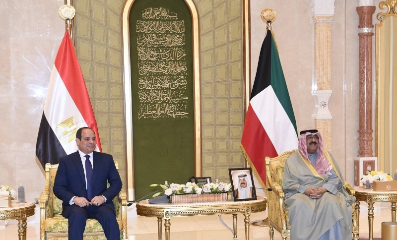 أمير الكويت لدى لقاء الرئيس السيسي بالقاهرة (مكة)