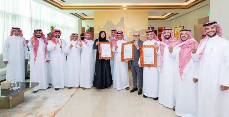 بعد تسلم الشهادتين