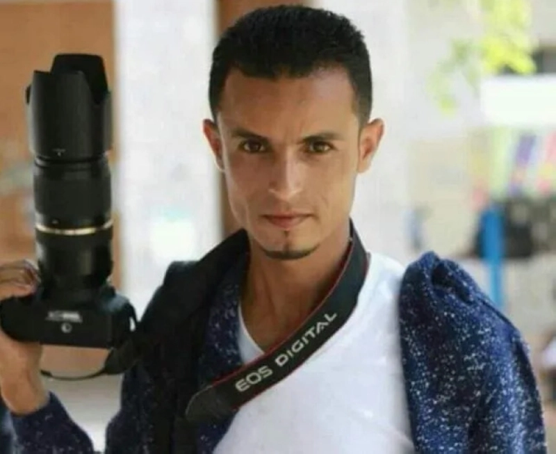 الصحفي اليمني محمد الصلاحي