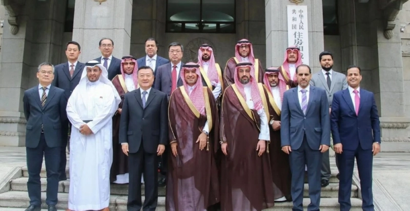 من زيارو الوزير الحقيل