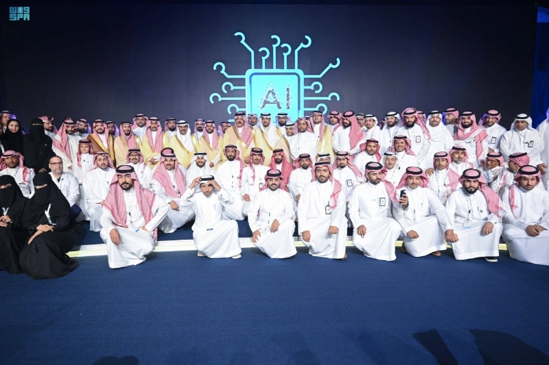 مشاركون في مؤتمر حائل الدولي (مكة)