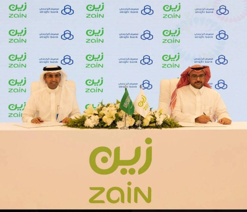 خلال توقيع اتفاقية التمويل