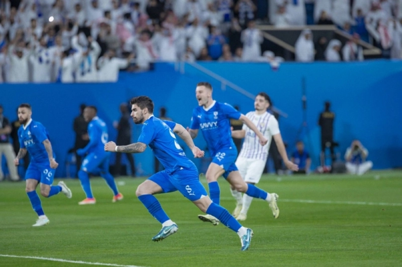 الهلال خرج من دوري أبطال آسيا أمام العين