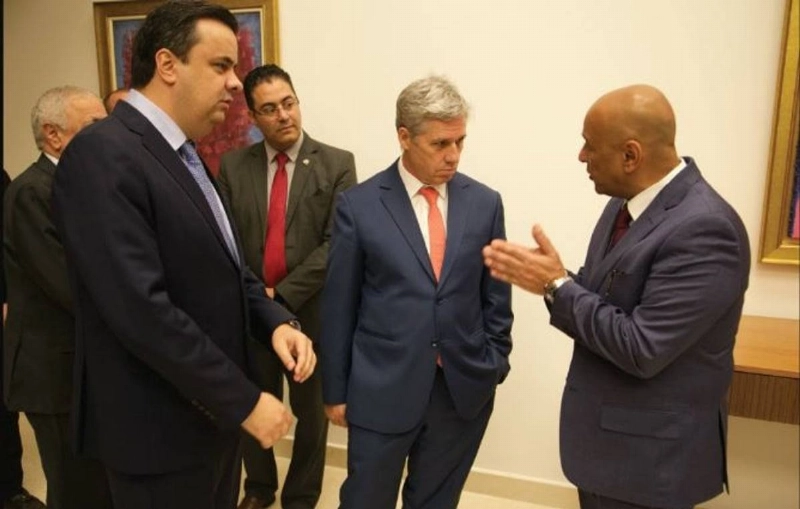 البديوي لدى لقاء السفراء في البرازيل (مكة)