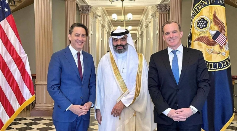 من لقاءات الوزير السواحة