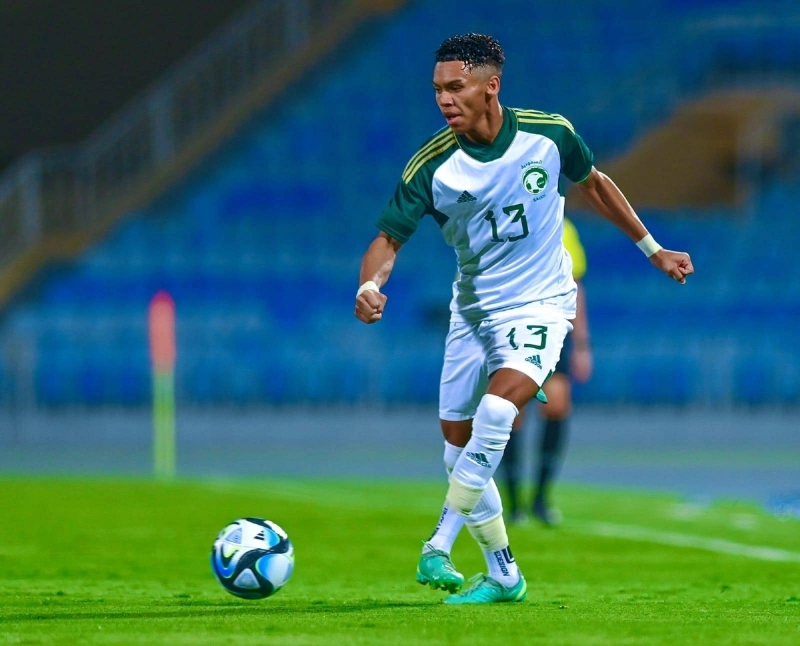 معاذ فقيهي