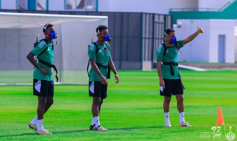 من اختبارات الأهلي البدنية
