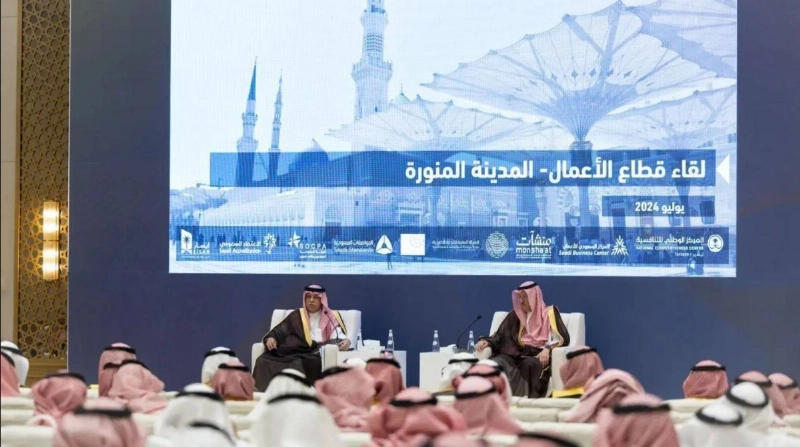 القصبي متحدثا في اللقاء