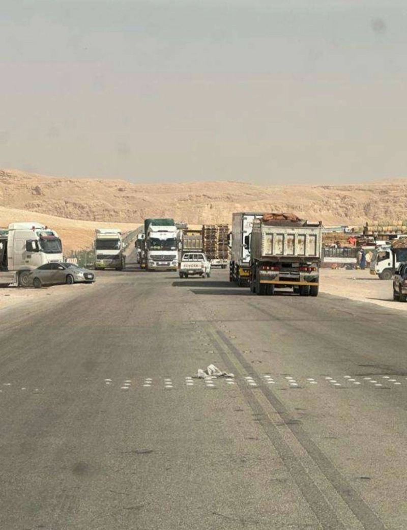 شاحنات مخالفة