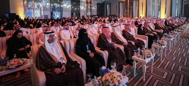 تكريم المدارس المتميزة