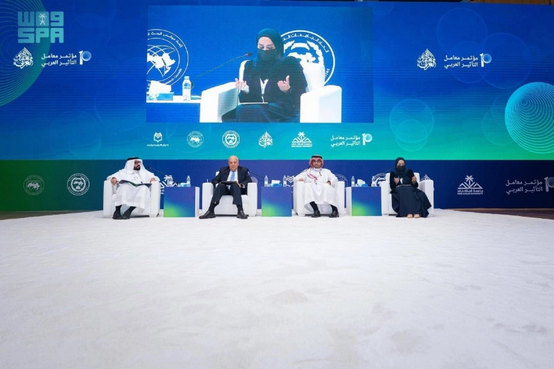 إحدى الجلسات الحوارية