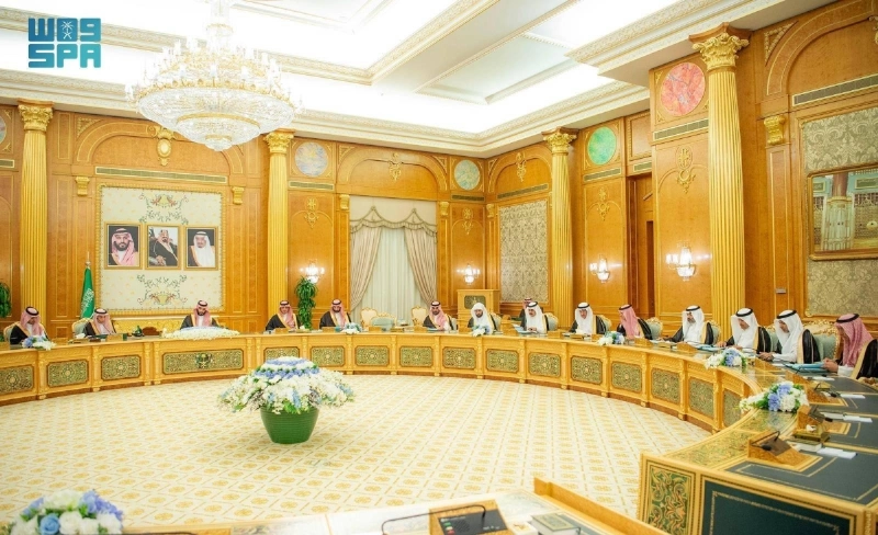ولي العهد لدى ترؤسه جلسة مجلس الوزراء