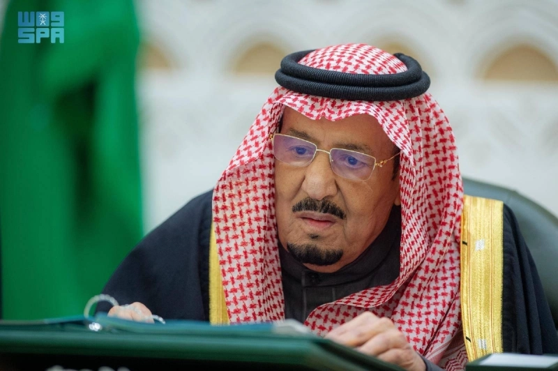 خادم الحرمين الشريفين لدى ترؤسه مجلس الوزراء