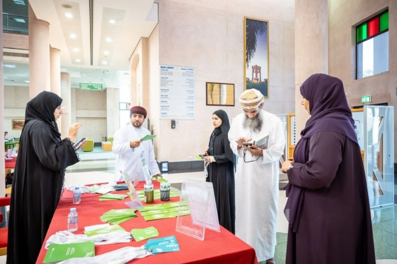 جانب من الماراثون في المكتبة الرئيسية جامعة السلطان قابوس في عُمان