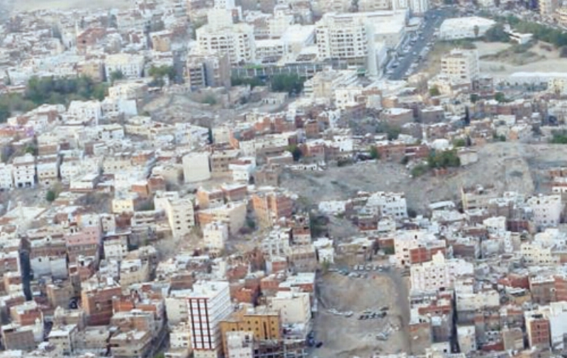 مكة المكرمة تواجه هجرة من المدن السعودية